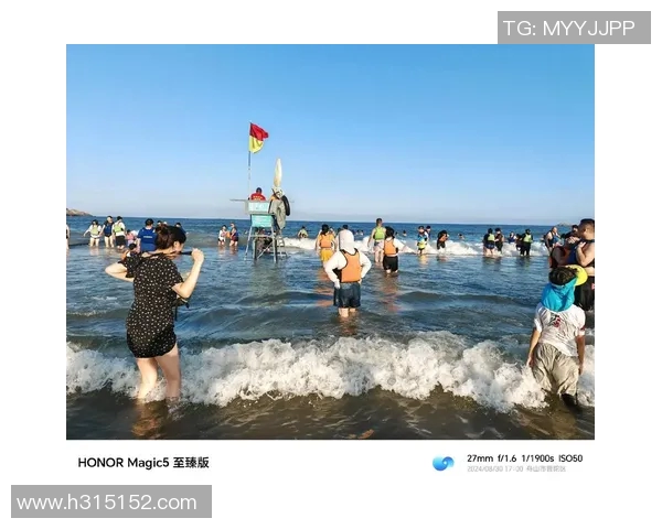 夏日海滨风情休闲泳装推荐，舒适时尚兼备，尽享清凉与自由